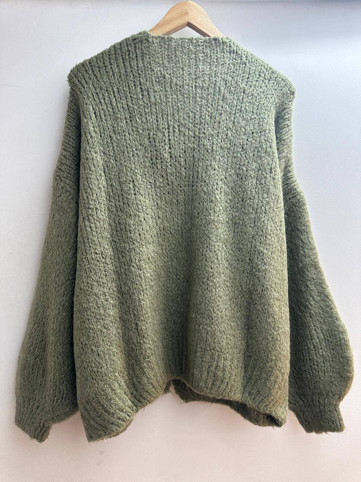 LORIANE - Wholesale Cardigan - Women's - 24618 Wool vest with laces one size12