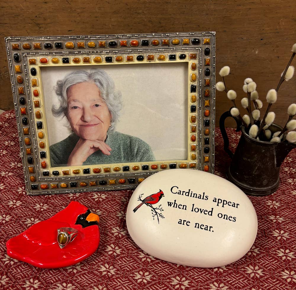 August Ceramics - Wholesale Outdoor Ornament/Decor - Memorial Rock "Cardinals appear when loved ones are near."