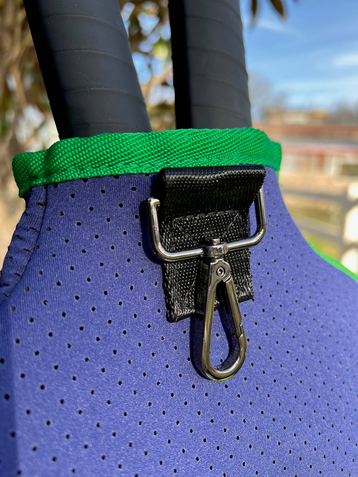 TAYLOR GRAY - Wholesale Sporting Accessories - The Lynne Pickleball Paddle Cover | shoptaylorgray3