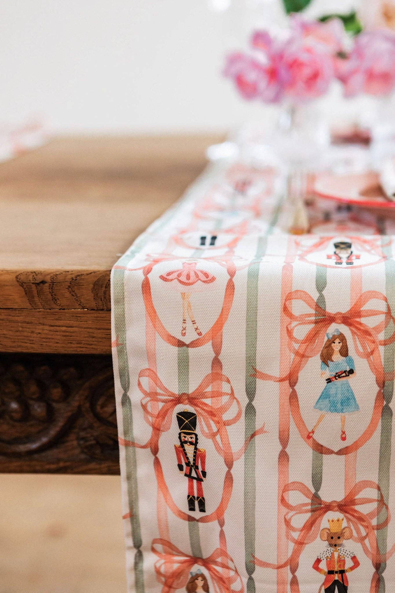 Pintail Candles | Avalon Home – wholesale Table runner – Candied Nutcracker Table Runner2