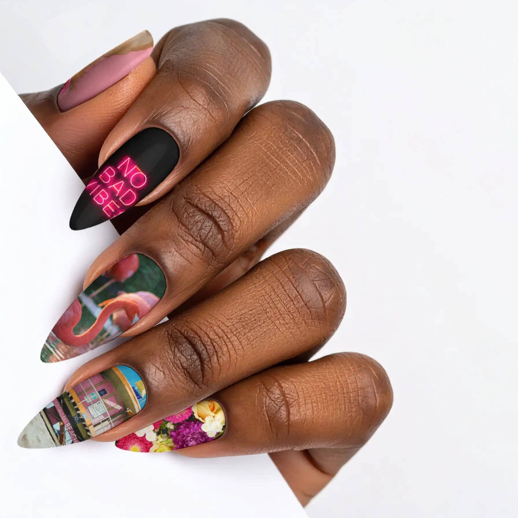 FYNE BODY - Wholesale Press-on/fake nails - Design Your Own Custom Press-On Nails - Oval51