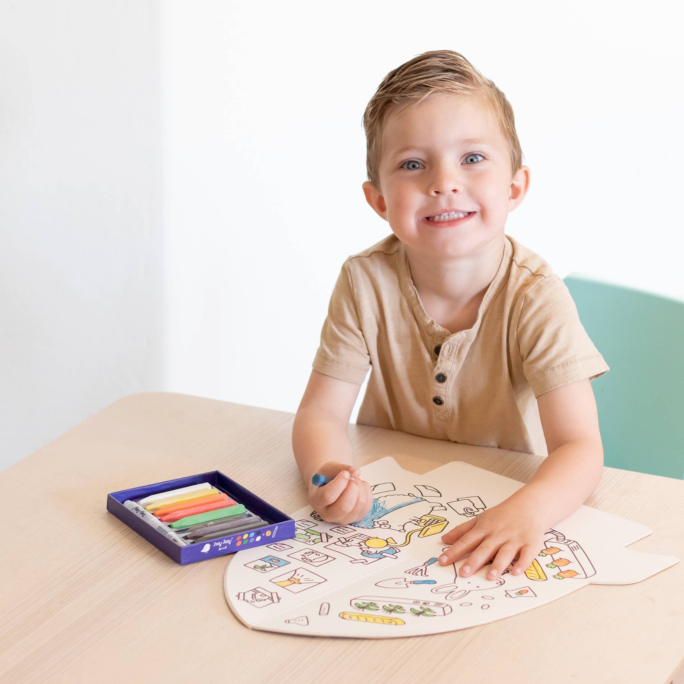 Jaq Jaq Bird - Wholesale Coloring & Activity Book - Kids & Baby - Rocket Jumbo Paper Coloring Book3