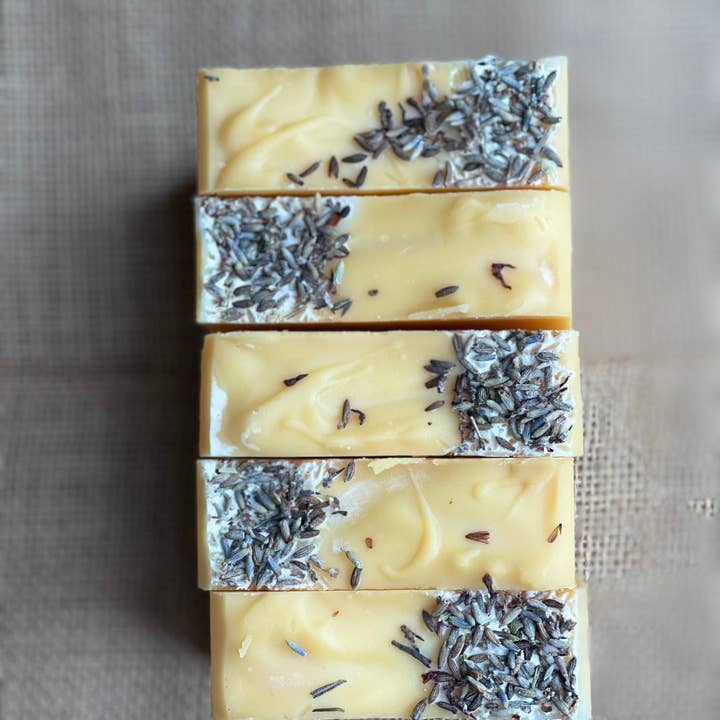 Sabonete de lavanda e alecrim por atacado de Allyn’s Soap Co.