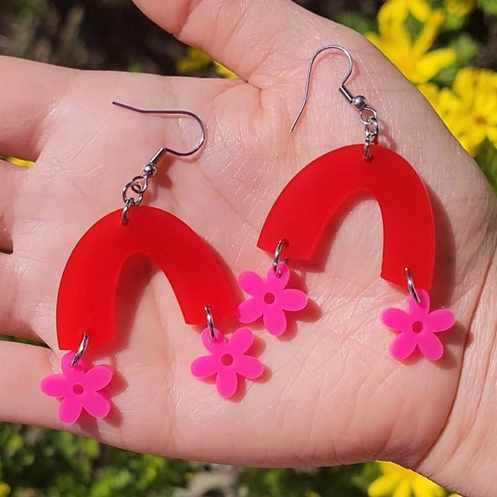Pendientes con forma de arco floral rojo para venta al por mayor de Mushy Mushy
