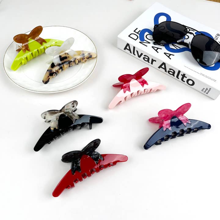 Acetaat strikklauwclip, grote haarspeldjes voor wholesale door TheDivaSoap