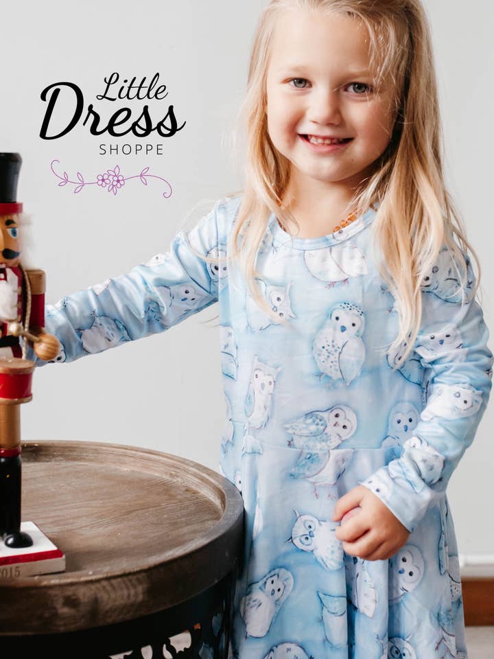 Langærmet Sneugle Kjole for engroshandel hos Little dress shoppe