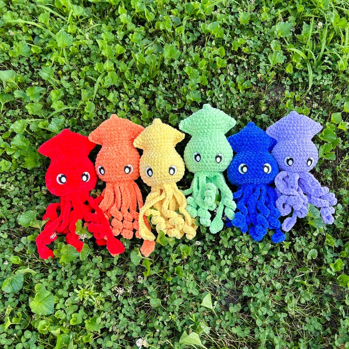Crochet by Jolene - Venta al por mayor Peluche - Niños y bebés - Peluches de Calamar de Ganchillo - Varios Colores