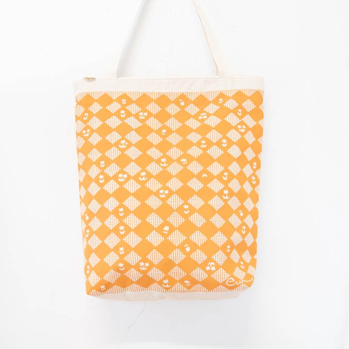 Bolsa de mano para llevar todo tipo de edredones a cuadros para venta al por mayor de Erin Flett