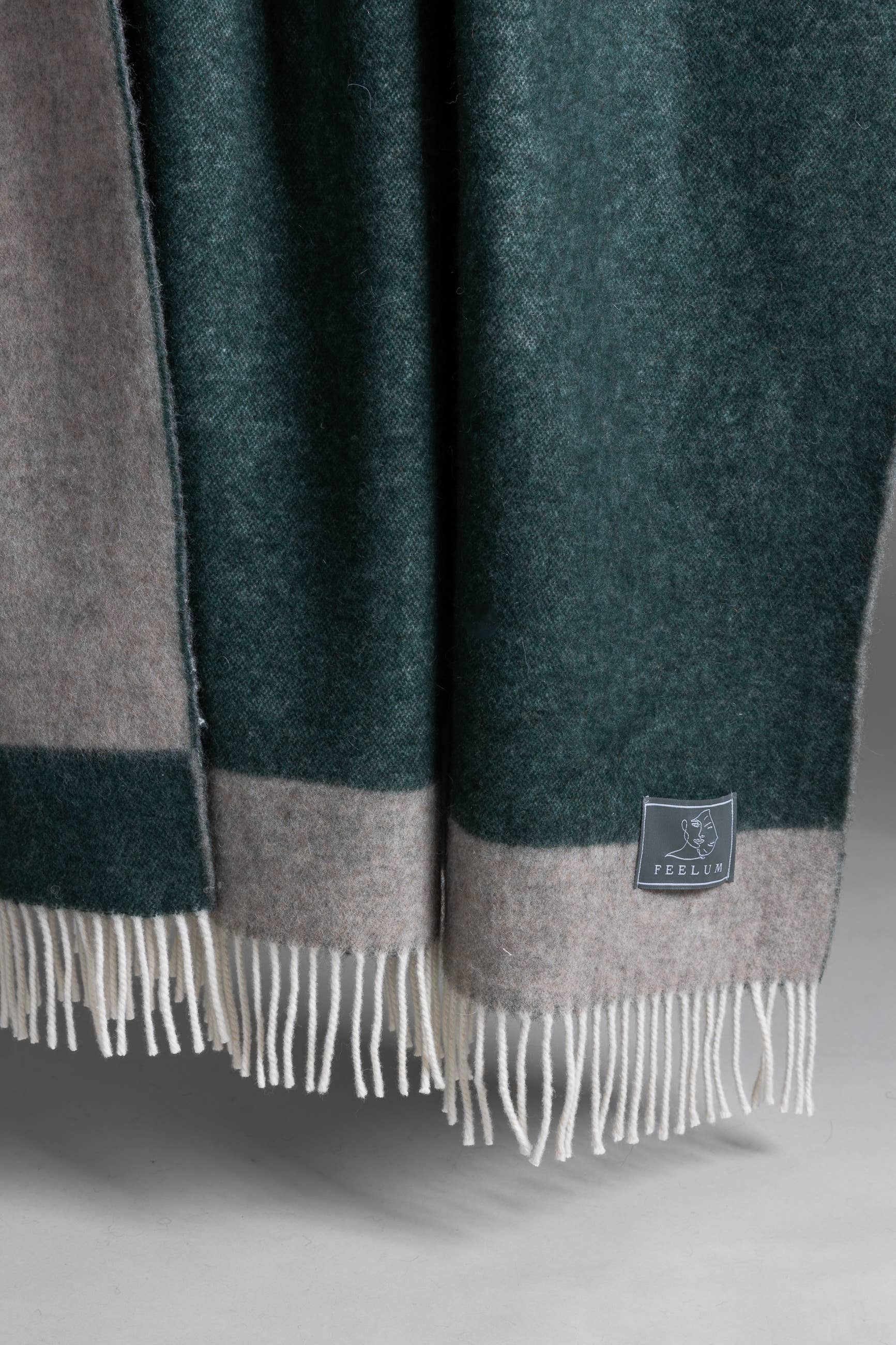 FEELUM homelinen by David Home srl - Wholesale Throw Blanket - TEOREMA plaid 15% cashmere 85% wool2