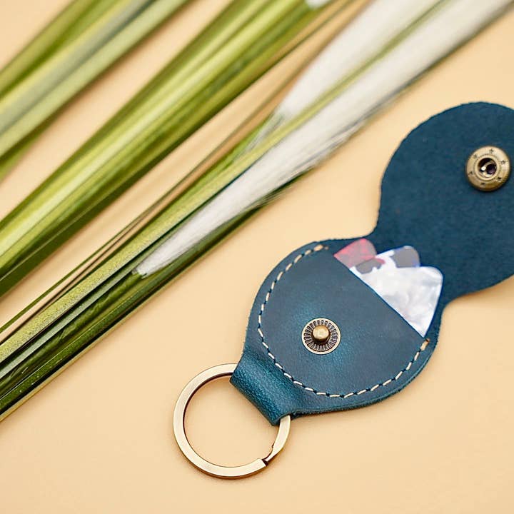 American Leather Goods - Wholesale Keychain - Unisex - Leather Guitar Pick Holder and Keychain Organizer10