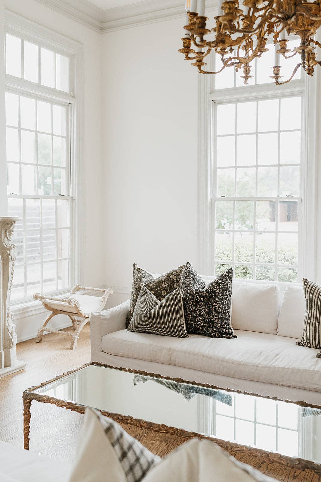 RuffledThread - Wholesale Throw Pillow Cover - Dejo- Indian Hand Block linen Lumbar pillow  cover4