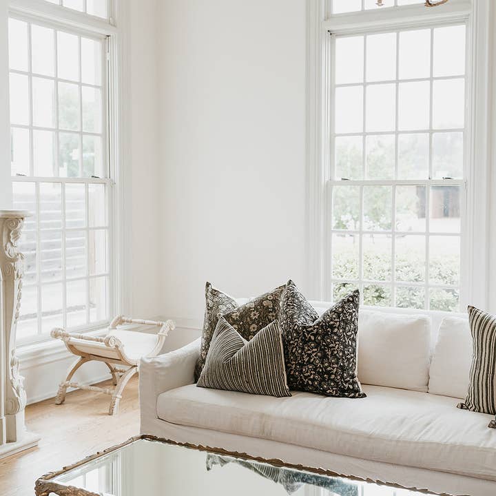 RuffledThread - Wholesale Throw Pillow Cover - Dejo- Indian Hand Block linen Lumbar pillow cover4