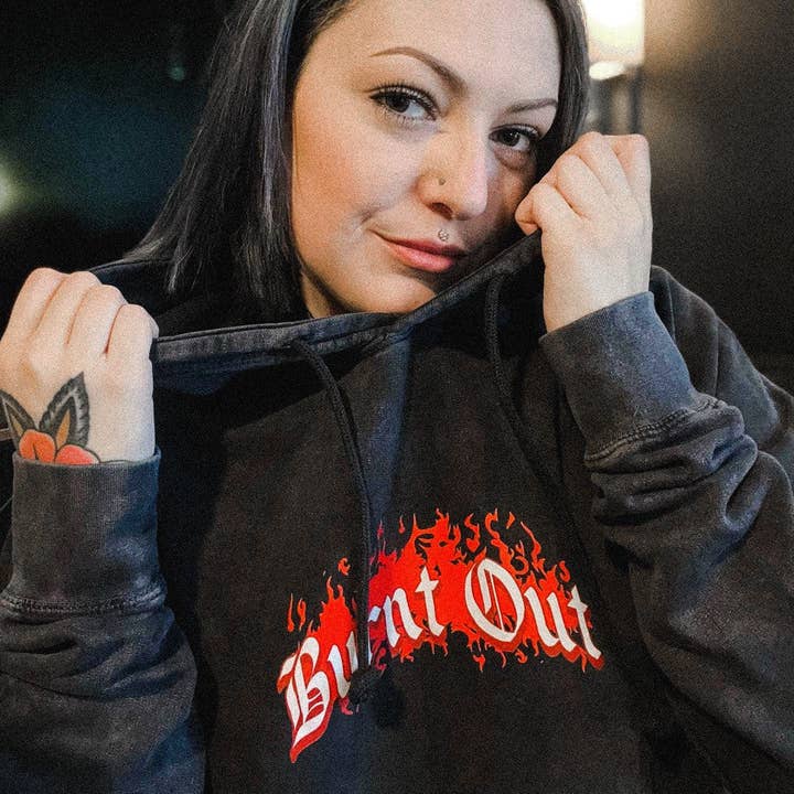 Felpa con cappuccio vintage + bruciata per la vendita all'ingrosso da parte di Seventh Eclectic