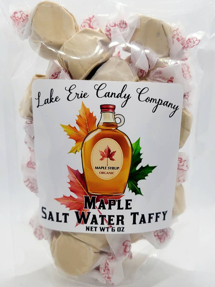 Taffy à l'eau salée à l'érable pour la vente par Lake Erie Candy Company