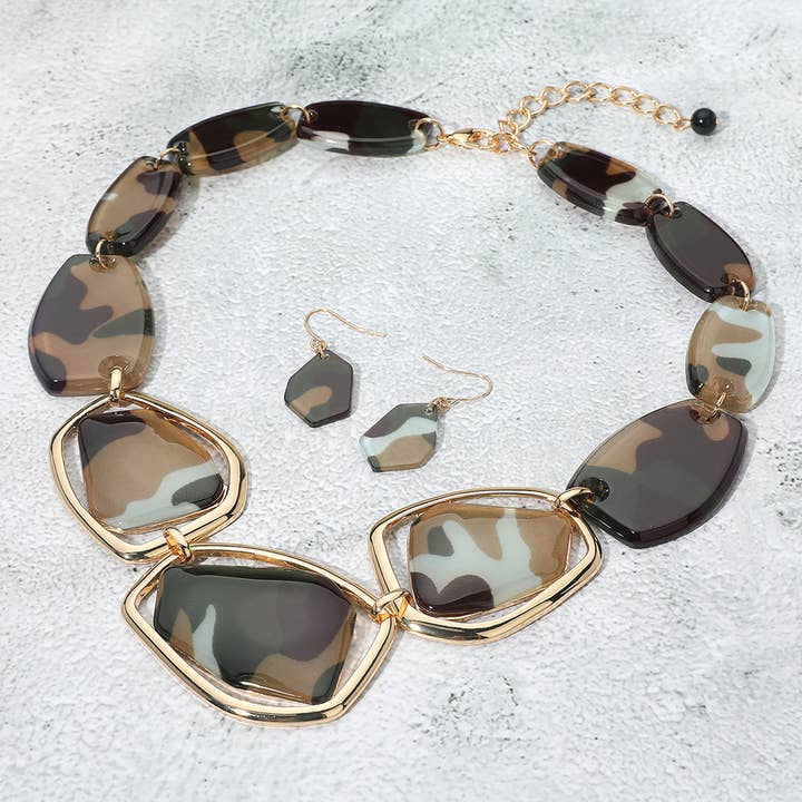 Collier à maillons en acétate de celluloïd étincelant et géométrique. pour la vente par Sensibling Corp.