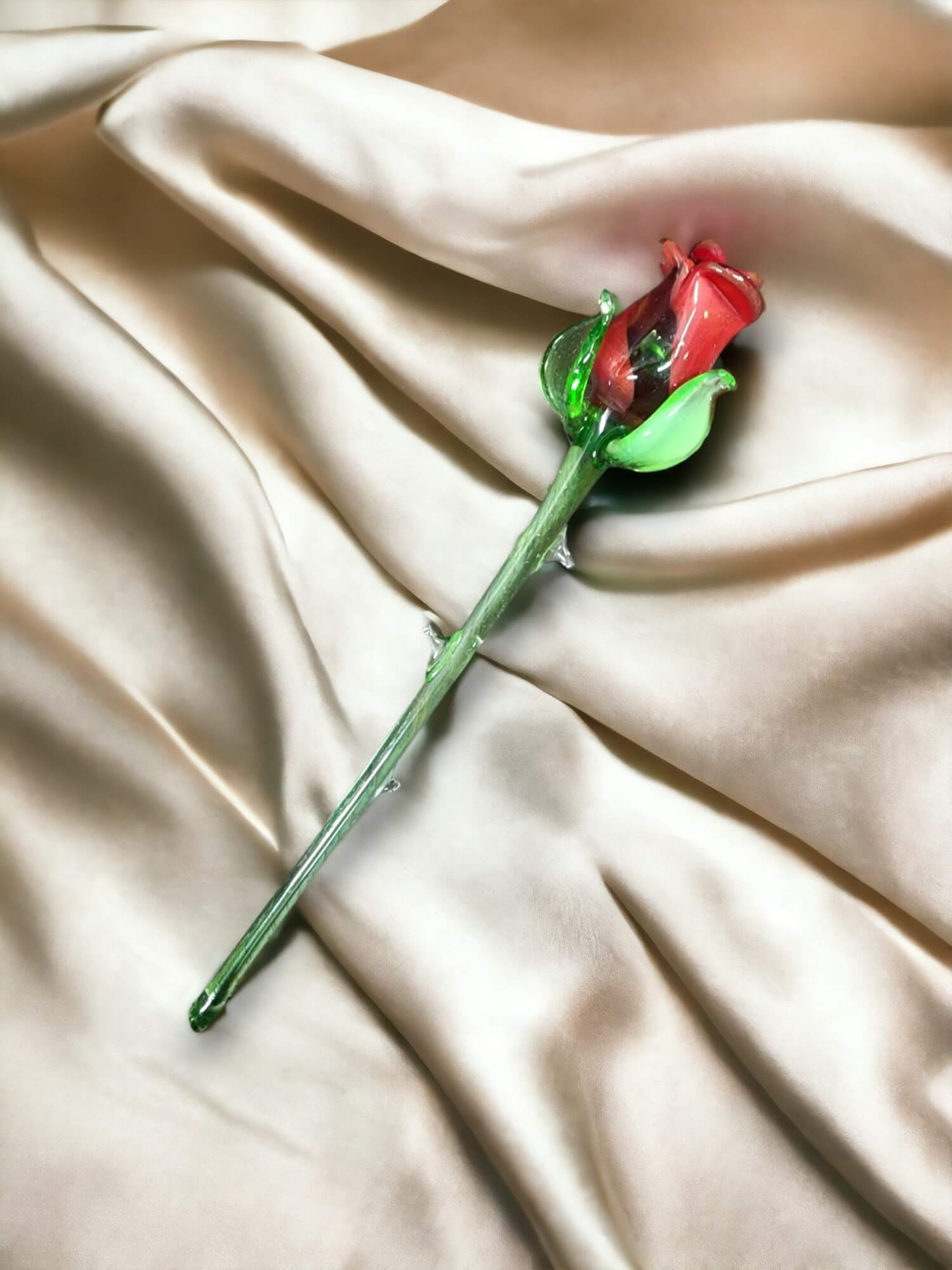 Glass by Iness - Wholesale Artificial Flowers - Red Glass Rose - Handcrafted Short Stem Flower1