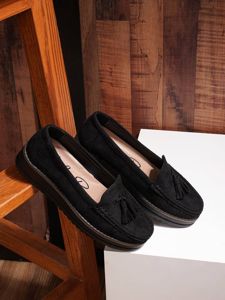 Rag Company - Wholesale Flats/Loafers - Women's - Daiki Platform Lug Sole Tassel Loafers0