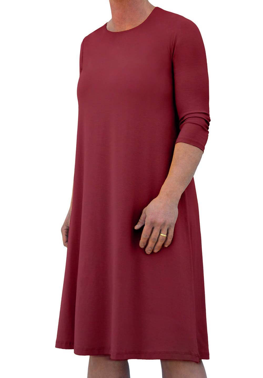 Kosher Casual – Vestido - Mulher por atacado – Vestido T-Shirt Abaixo do Joelho - Silhueta Confortável em Linha A3