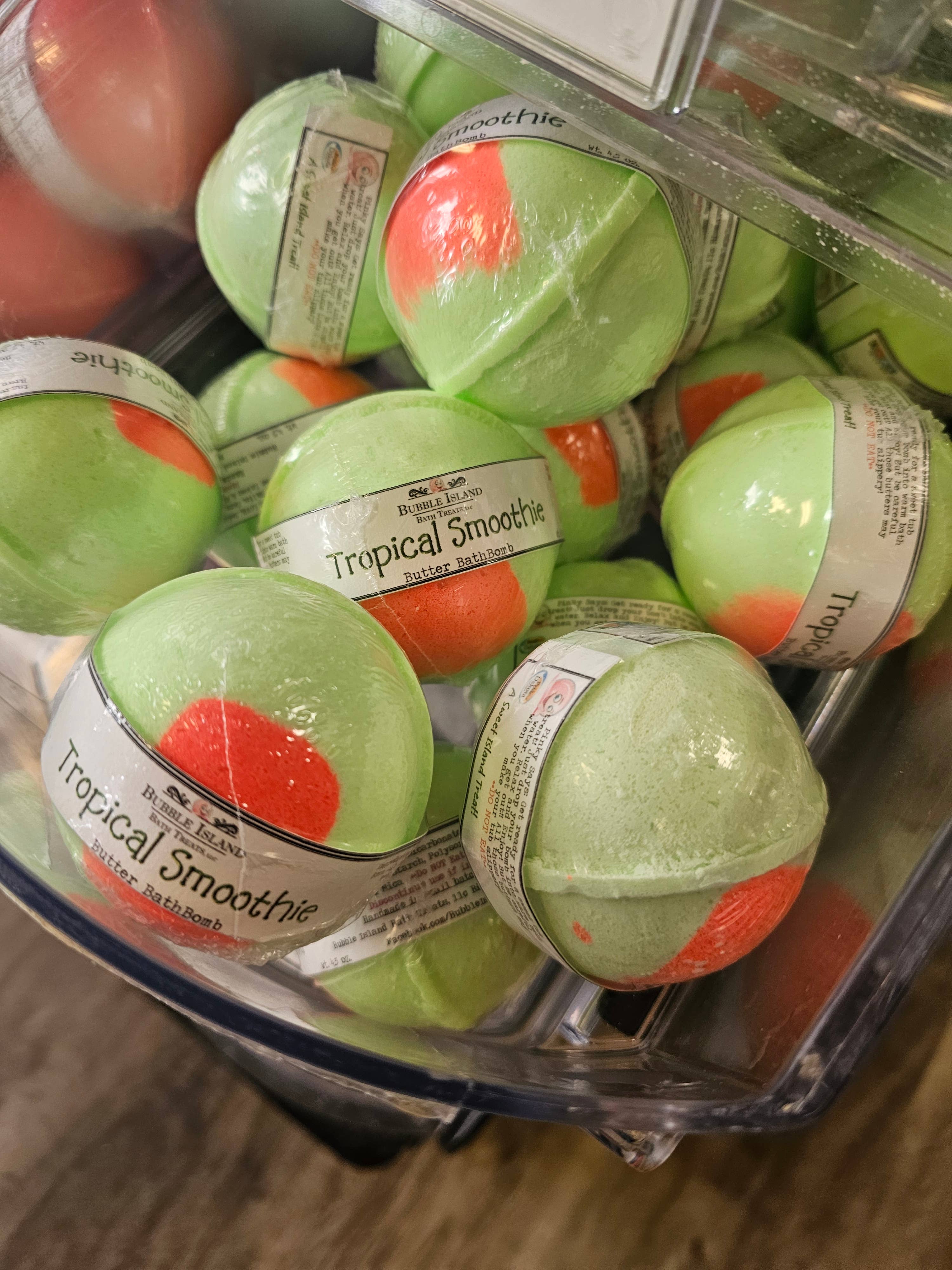 Bubble Island Bath Treats - Wholesale Bath Bomb/Fizz - Bath Bomb - Tropical Smoothie1