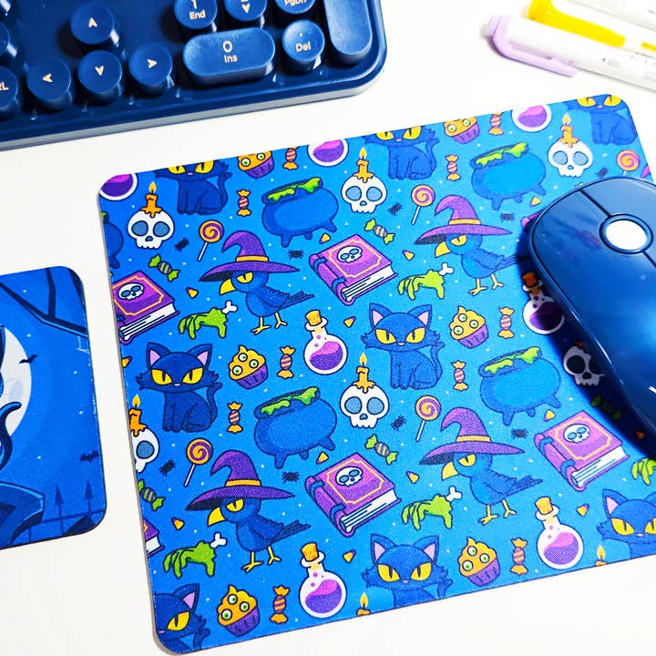 Ensemble de tapis de souris et sous-verres Halloween pour la vente par FunUsual Suspects