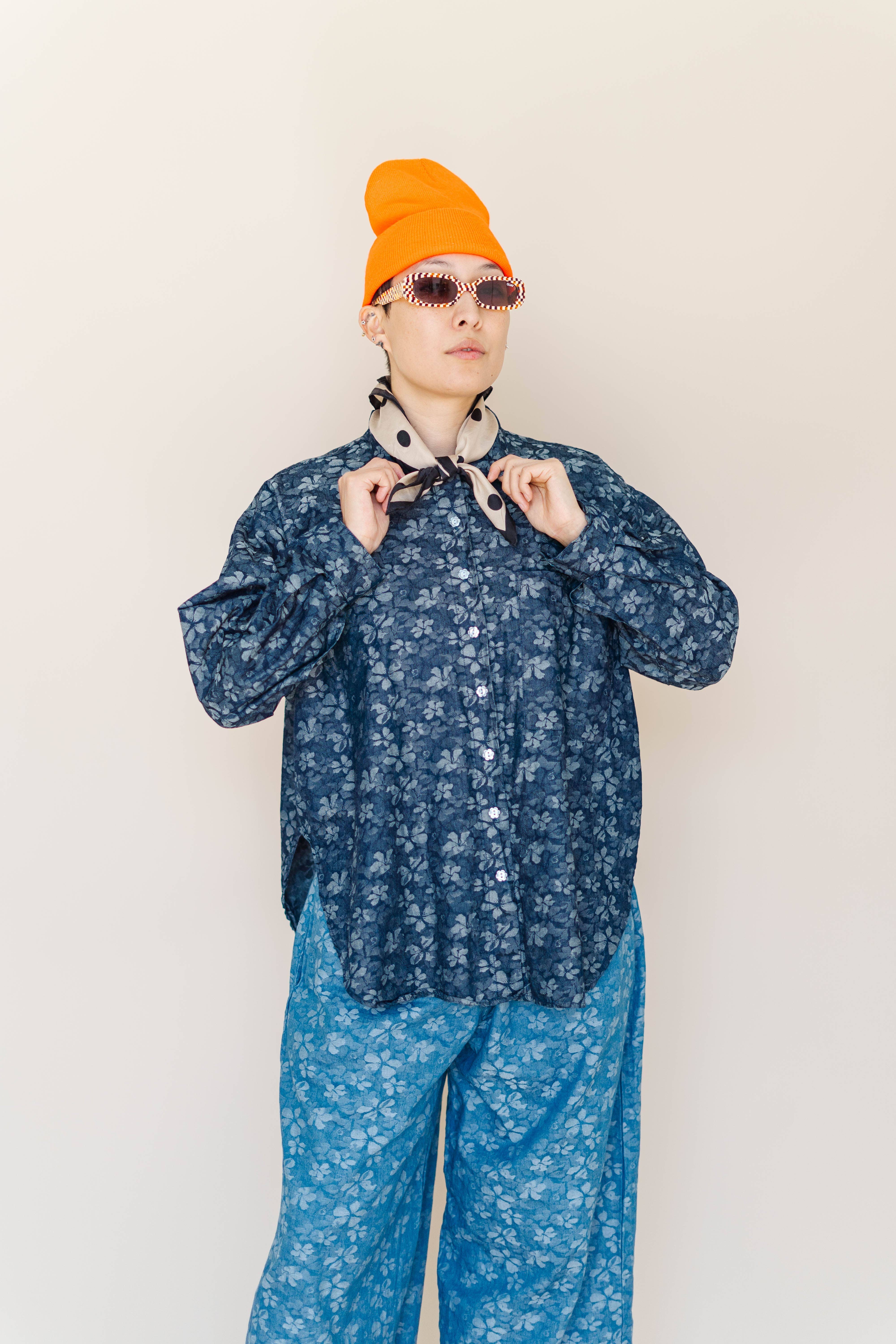 Nettle Studios - Wholesale Button Down Shirt - Unisex - Size Inclusive Plus Size Unisex Floral Chambray Button Up2