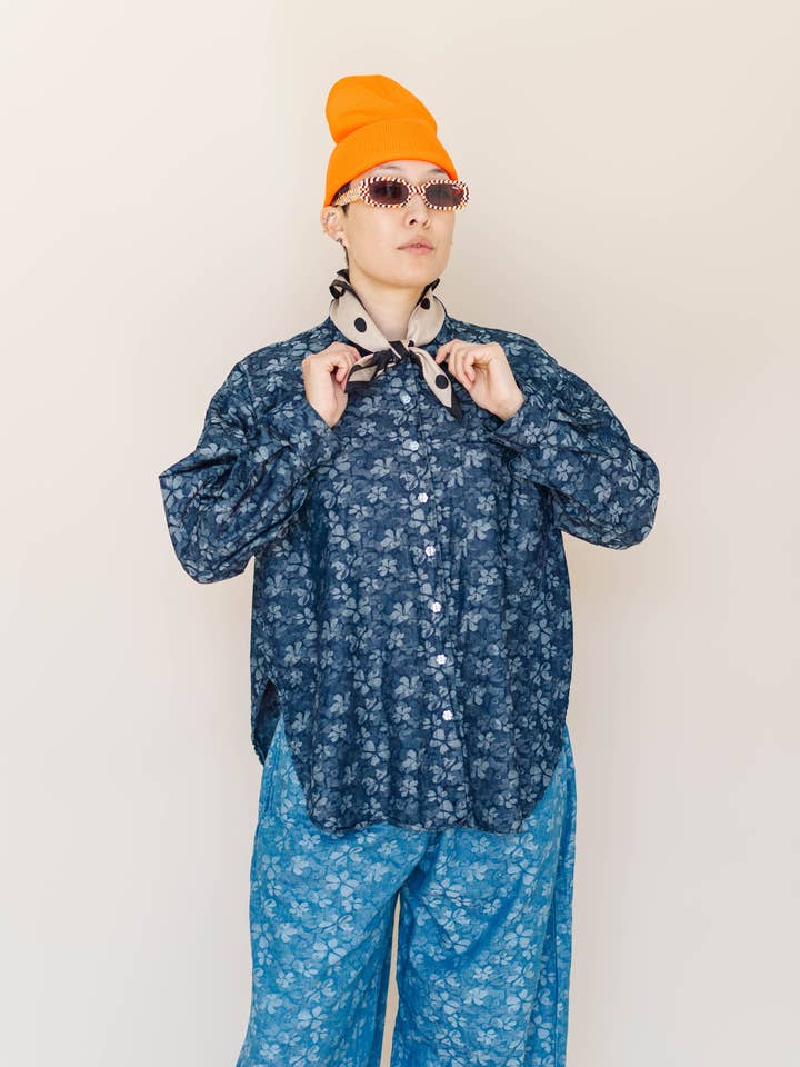 Nettle Studios - Wholesale Button Down Shirt - Unisex - Size Inclusive Plus Size Unisex Floral Chambray Button Up2