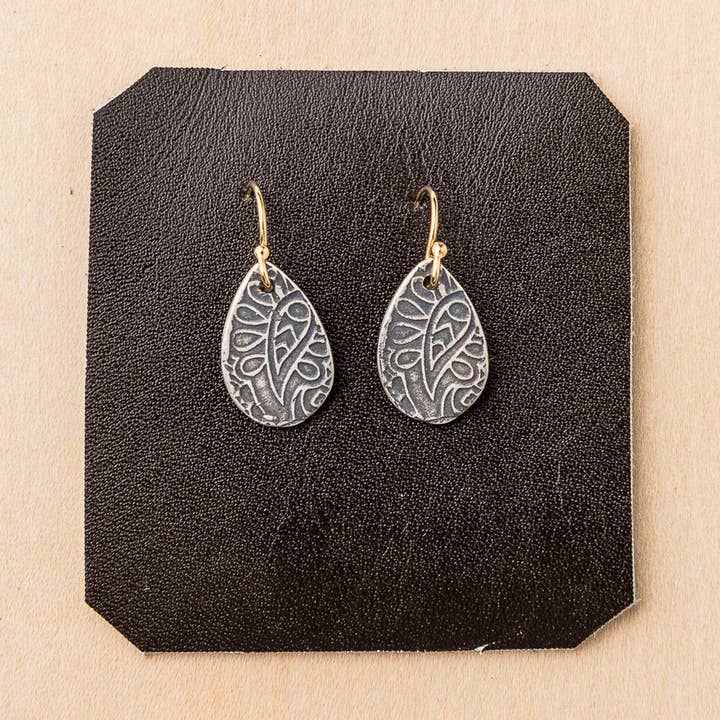 Pendientes de Lágrima con Paisley Rústico Plateado para venta al por mayor de Original Hardware