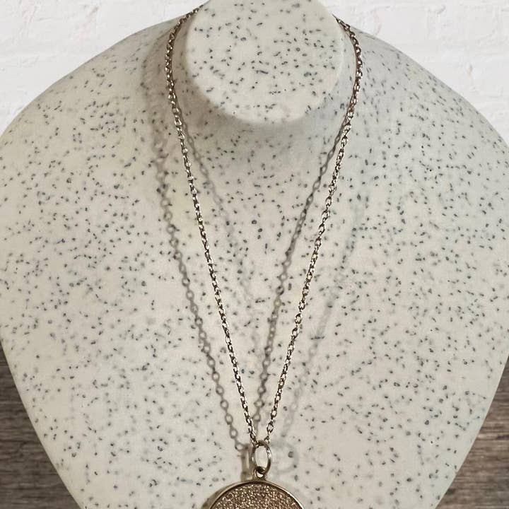 EMB Pretty - Vente Supports et présentoirs à bijoux - Bloc présentoir pour collier effet pierre mouchetée