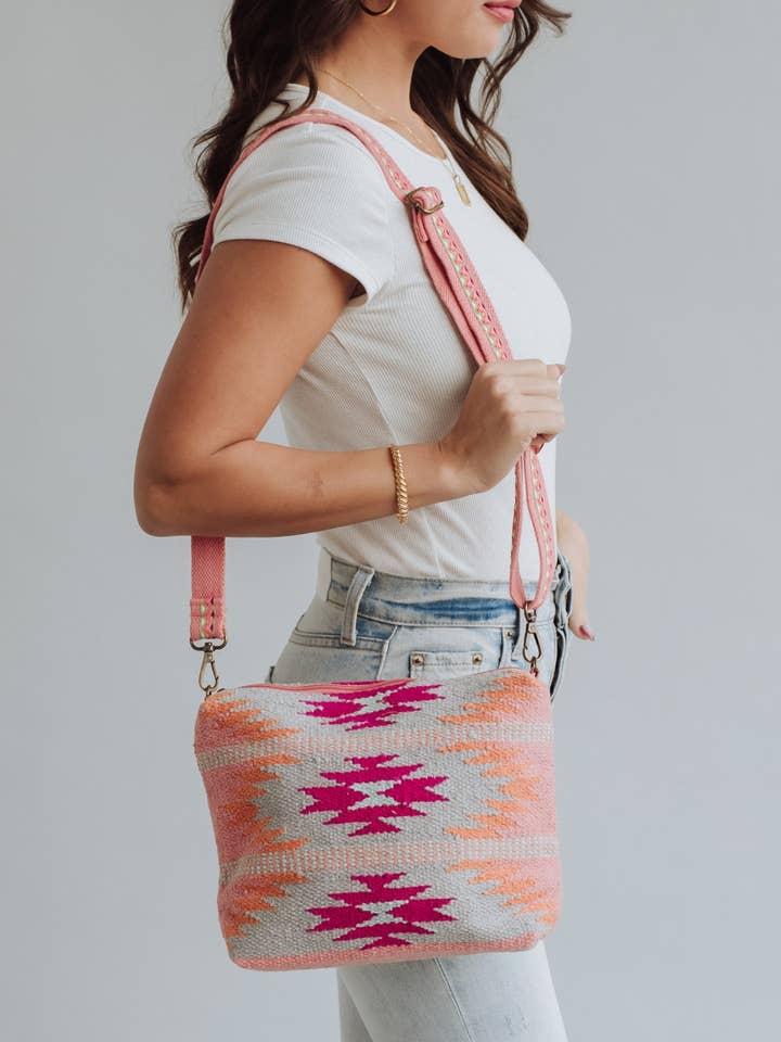 Orange, Rose Vif & Ardoise Aztec Bandoulière pour la vente par Panache Apparel Co.
