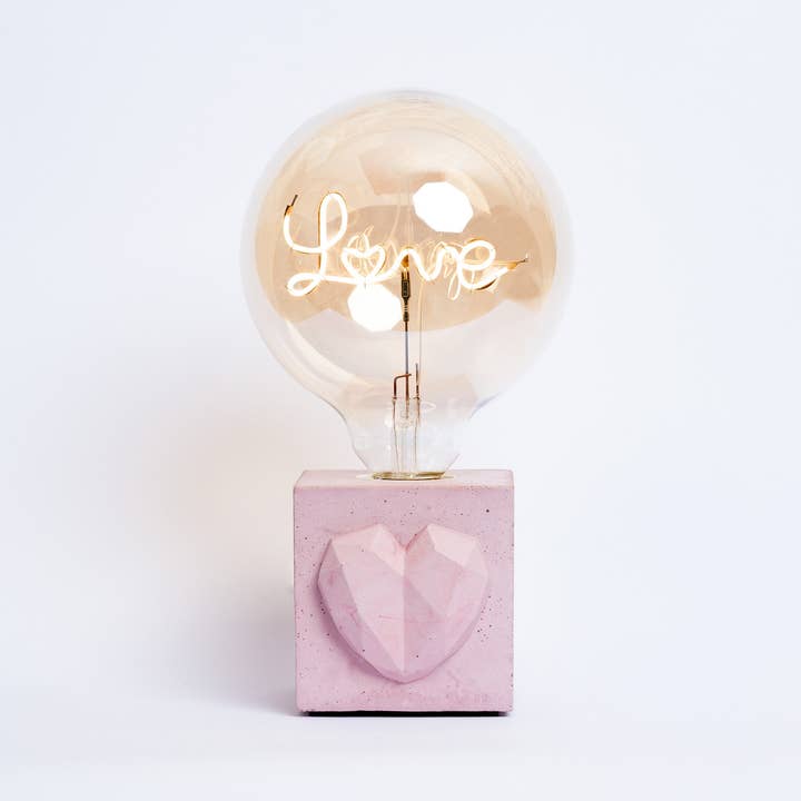 Lampada Love - Cemento rosa pastello per la vendita all'ingrosso da parte di Junny