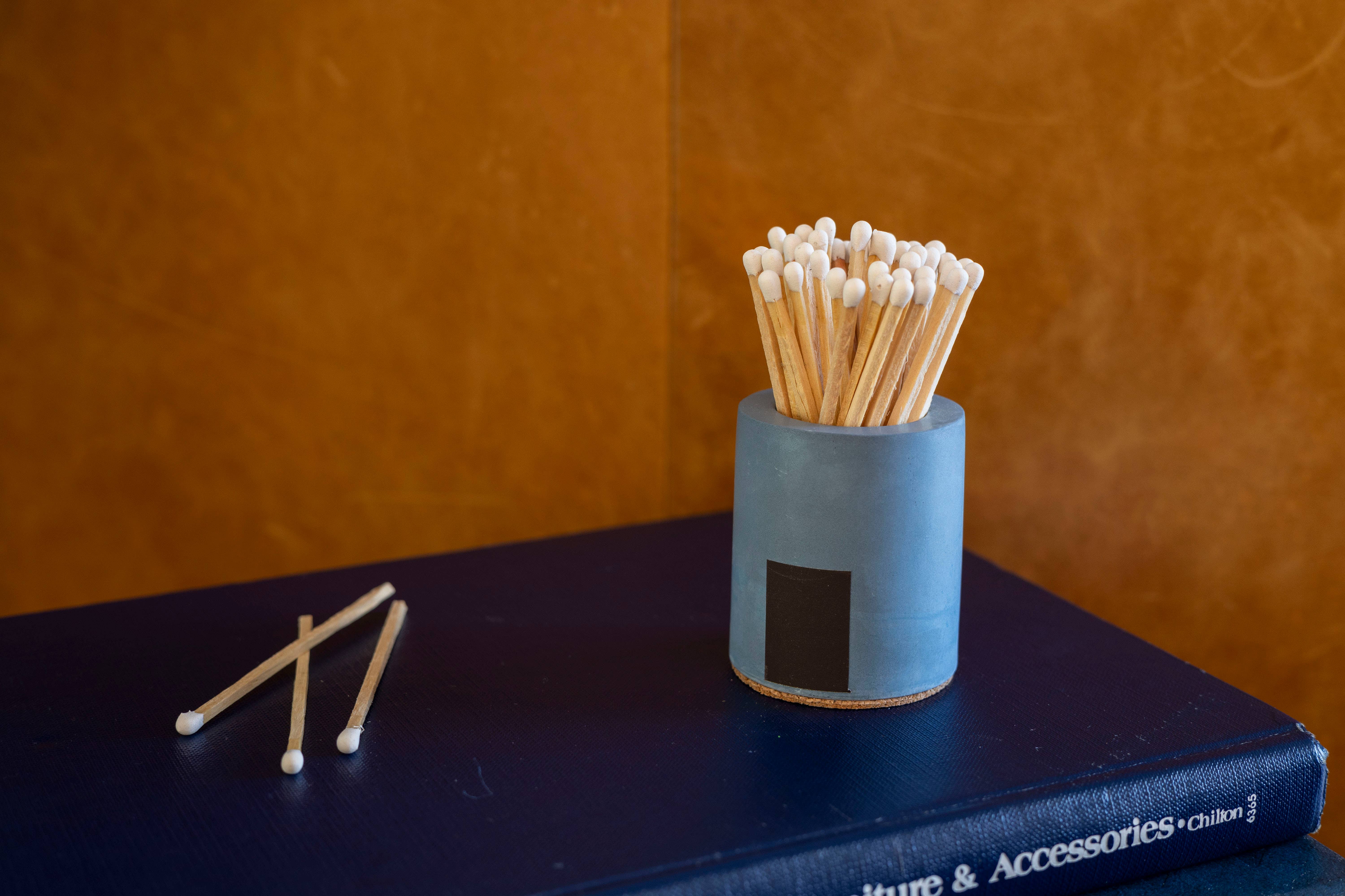 Tenn Prairie – wholesale Match holder – Cylinder Match Holder – Concrete Design with 3-Inch Safety Matches37