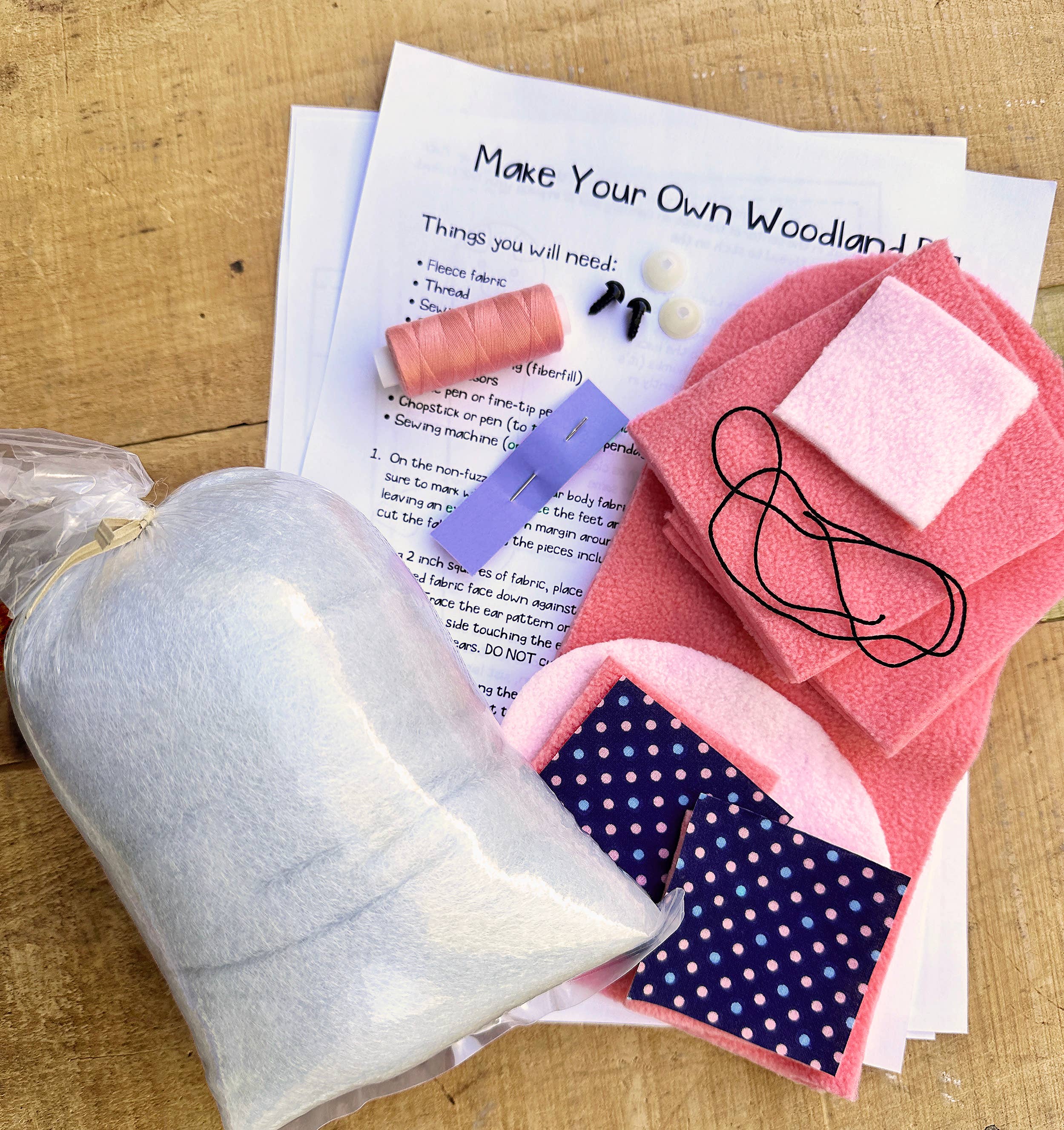 Mr. Sogs - Vendita all'ingrosso Kit per lavoretti fai da te - Bambini - Kit di Cucito Fai-da-te per Peluche Maialino del Bosco1