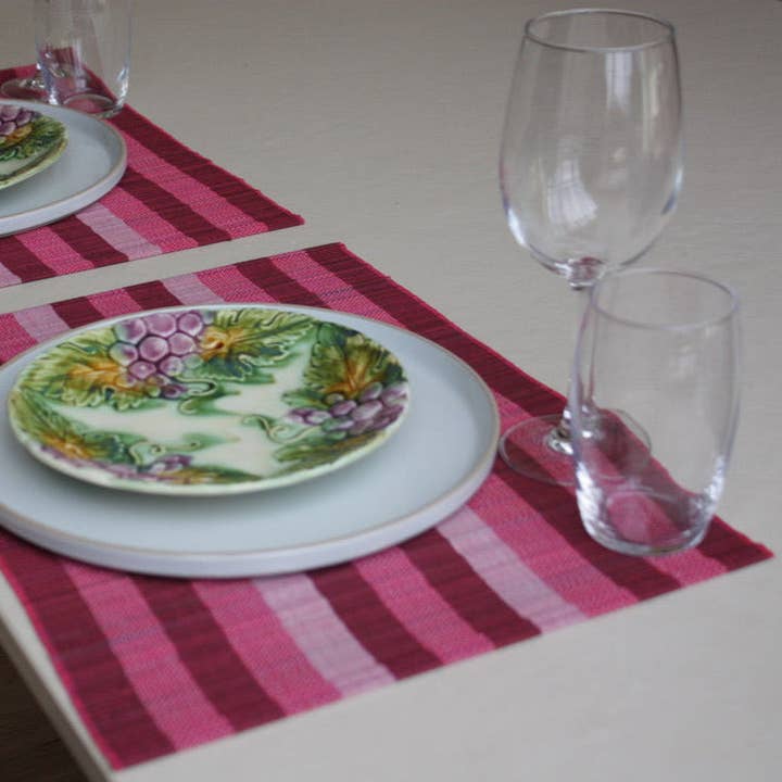 Dame Pach Bangkok – wholesale Tableware set – Lipe Bamboo Table Set – Artisanal & Ethical4