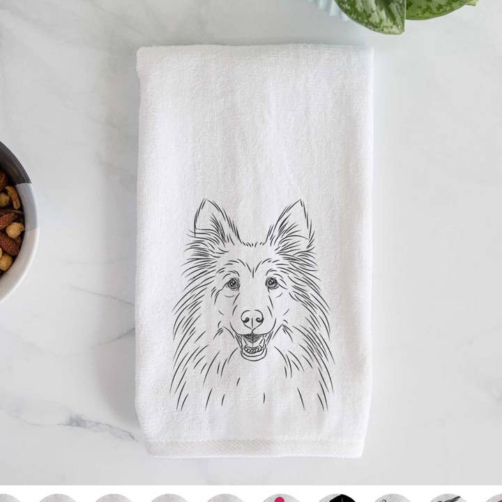 Essuie-mains Sheldon the Shetland Sheepdog pour la vente par Inkopious