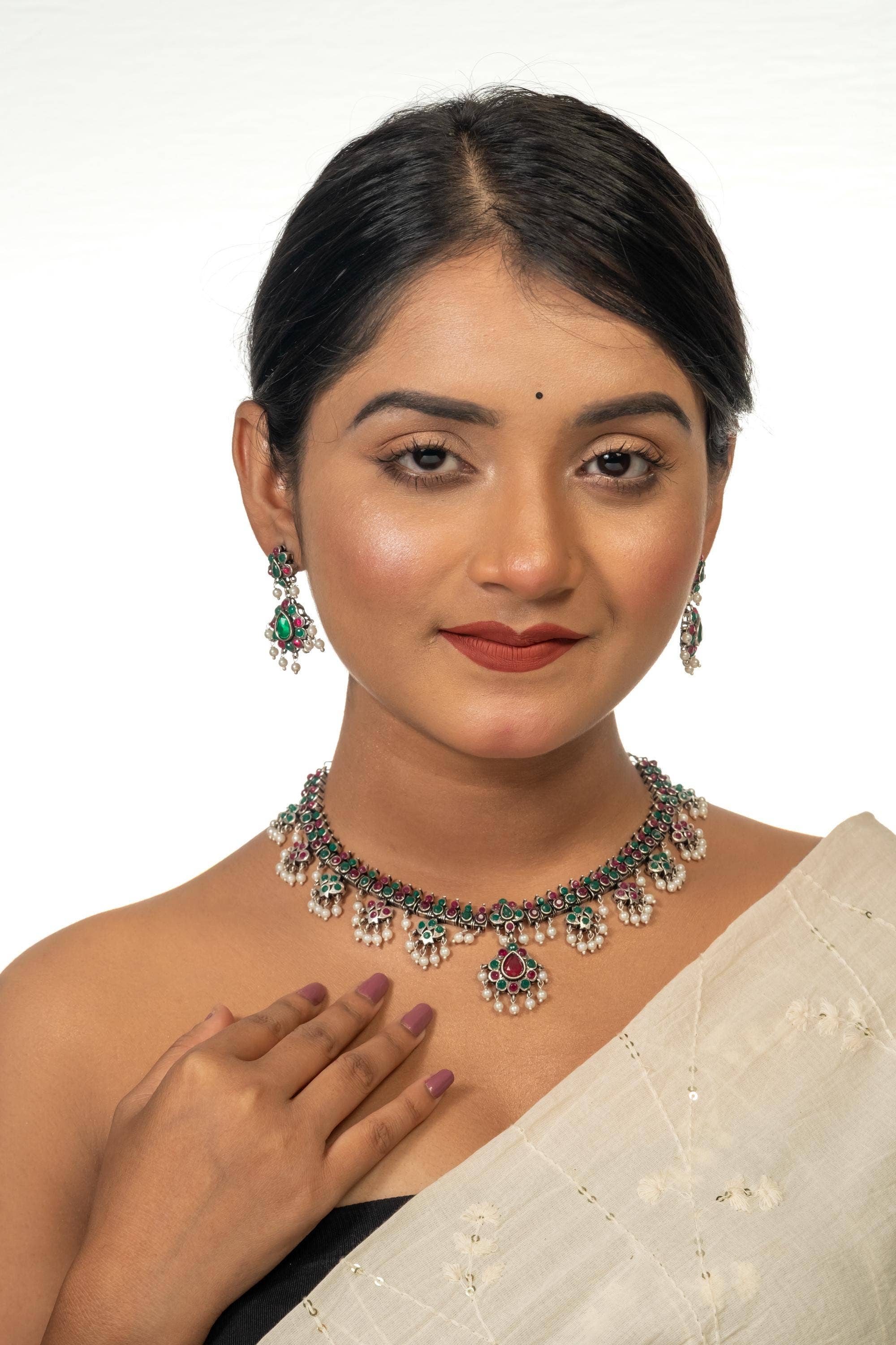 Vastrabhushan – wholesale Jewellery set – Handmade Indian Ethnic Gutta Pusalu Necklace Set9