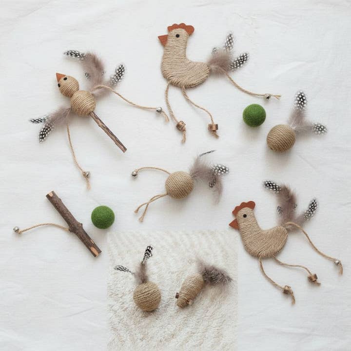 Interactive Catnip Infused Chew Toy for Cats for wholesale by kapeit