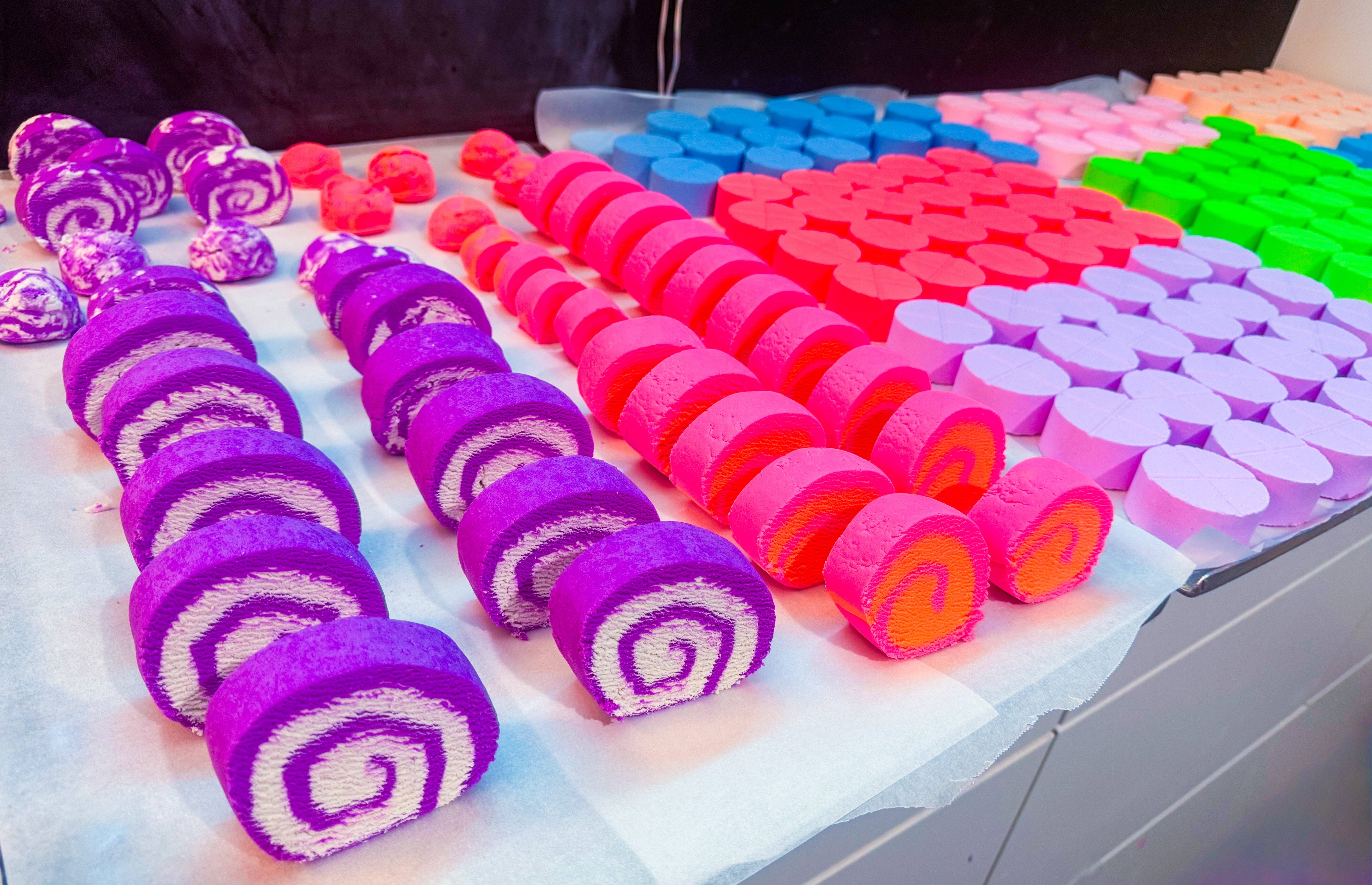 Phoenix Bath and Body - Wholesale Bubble Bath - Bubble Bars - Different Sizes, Colours & Fragrances5