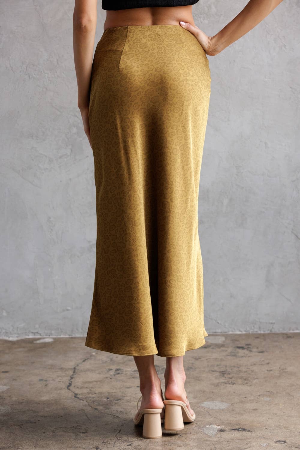 DARK MUSTARD JS5578-9-LEOPARD SATIN JACQUARD MIDI SKIRT for wholesale on Faire5