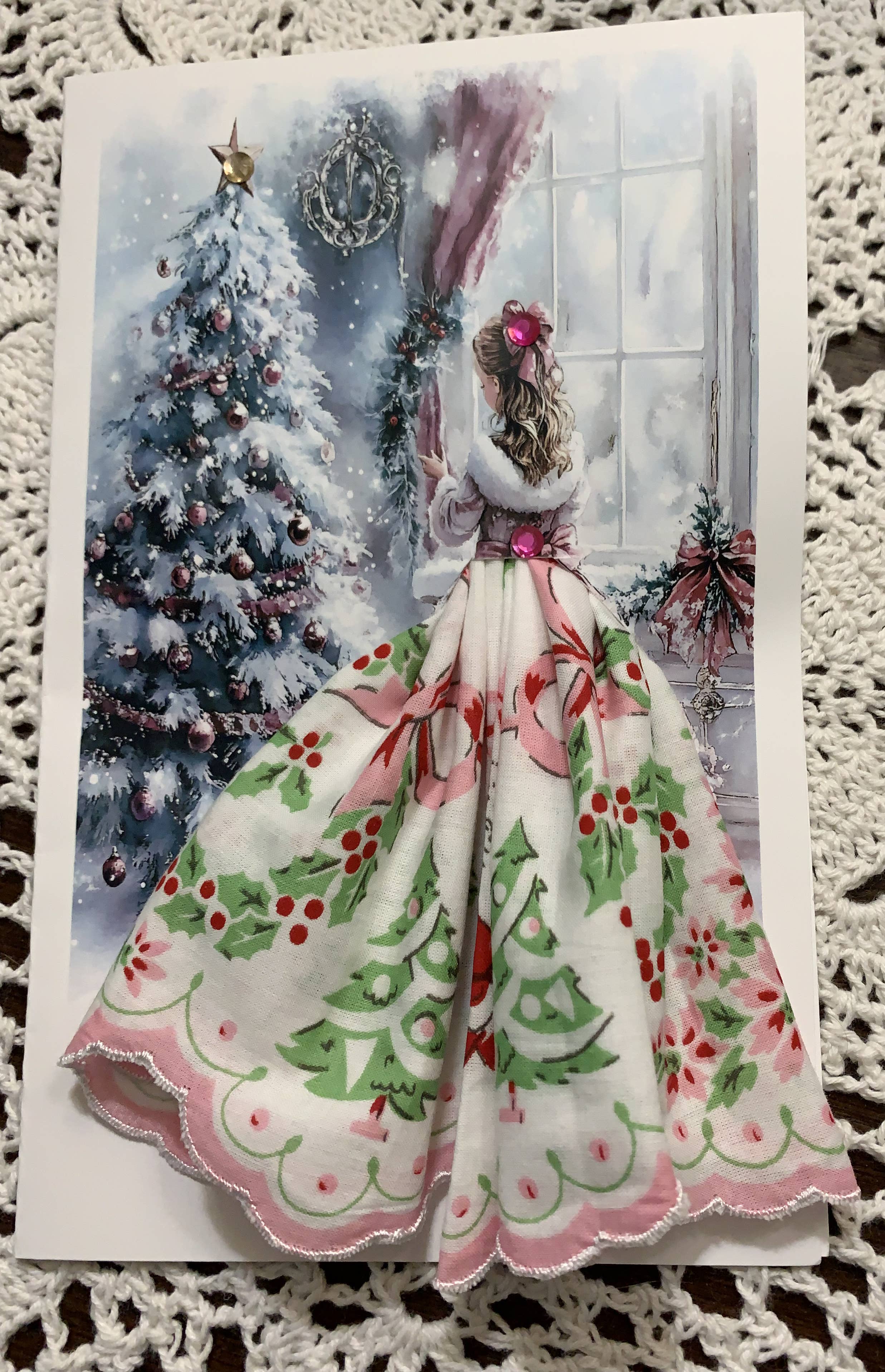 MOMENTS IN THYME - Wholesale Christmas Card - Oh Christmas Tree Handkerchief Card
0