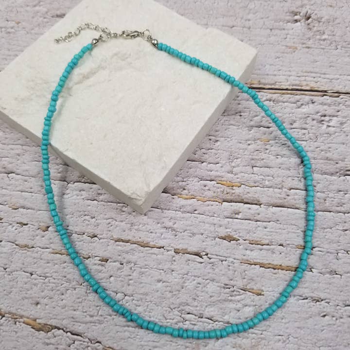 Treasure Wholesale – wholesale Pärlband/Pärlhalsband – Boho lager färgglada utsäde pärlor halsband1