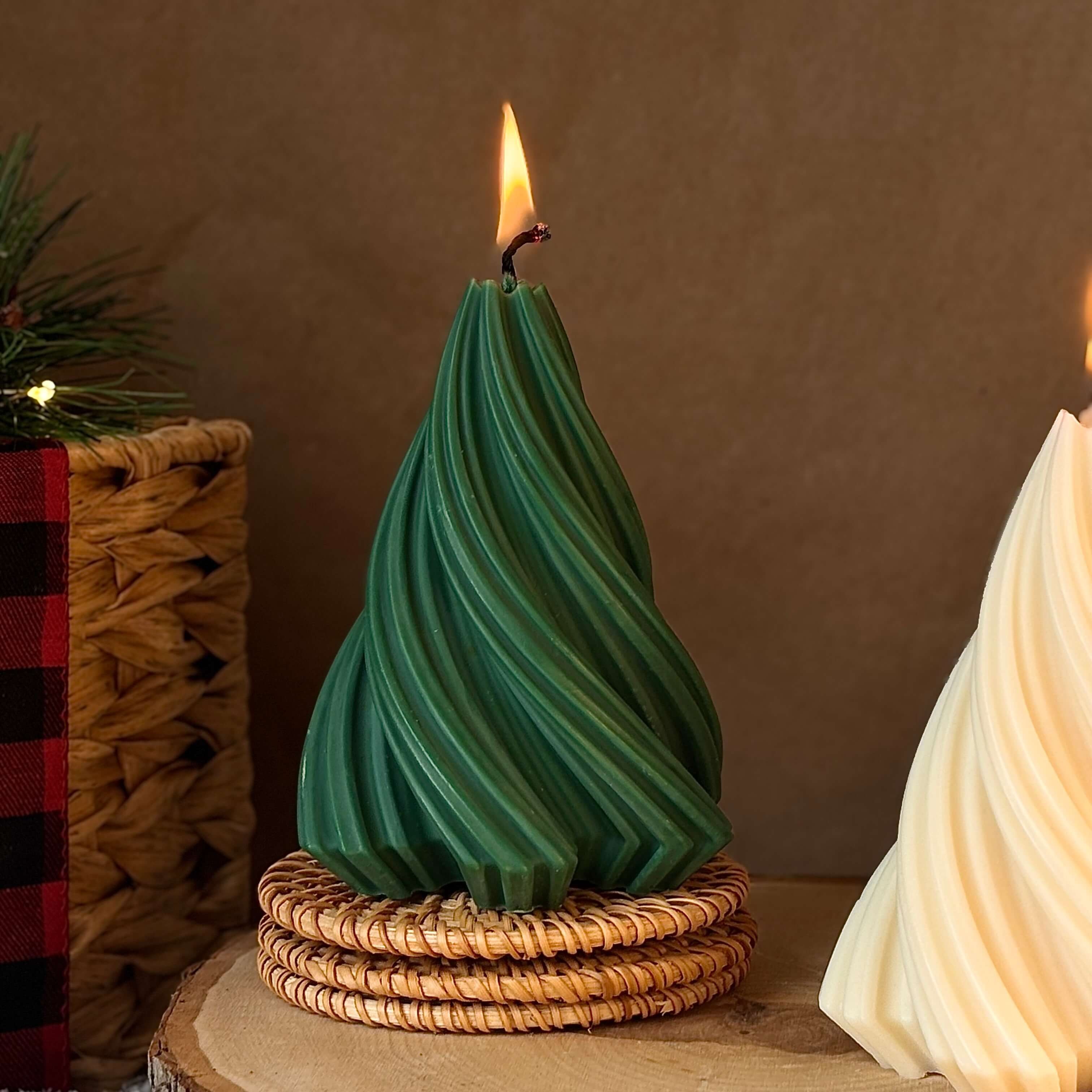 OH MY BOX - Vendita all'ingrosso Candele a colonna - Candela per Albero di Natale | Decorazione Natalizia Fatta a Mano4