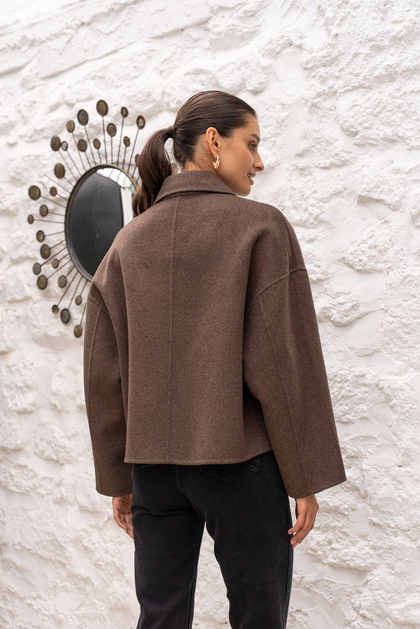 Attentif Paris - Wholesale Coat - Women's - Hand-sewn short coat in blended wool with zip closure7