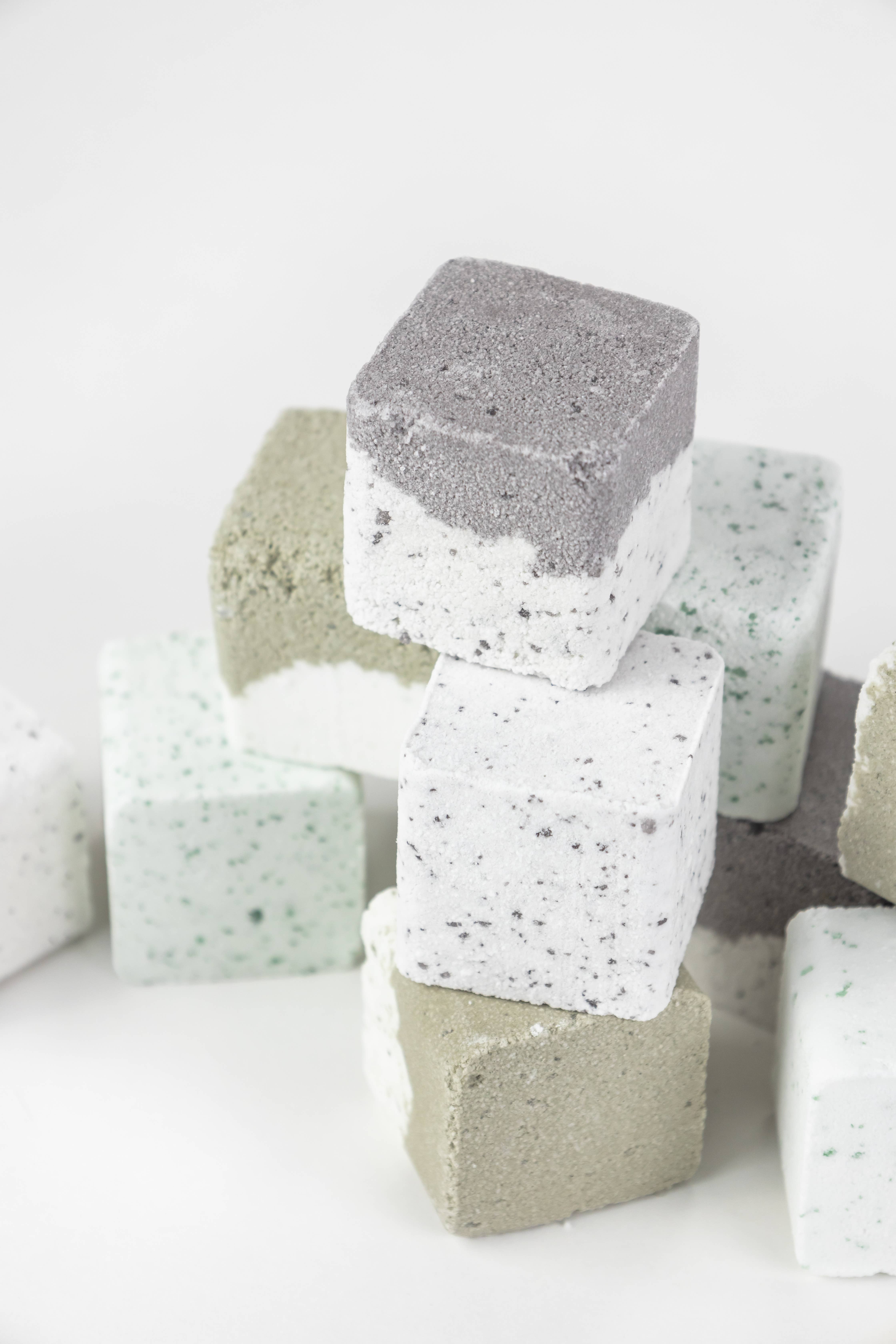 Lizush - Wholesale Shower Steamer/Bomb - Starter kit: Shower Steamers-100 individual - Unisex Scents6