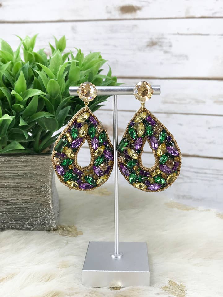 Druppeloorbellen met kristal en strass - E19-4609 voor wholesale door Magnolia & Peach Jewelry Boutique, LLC