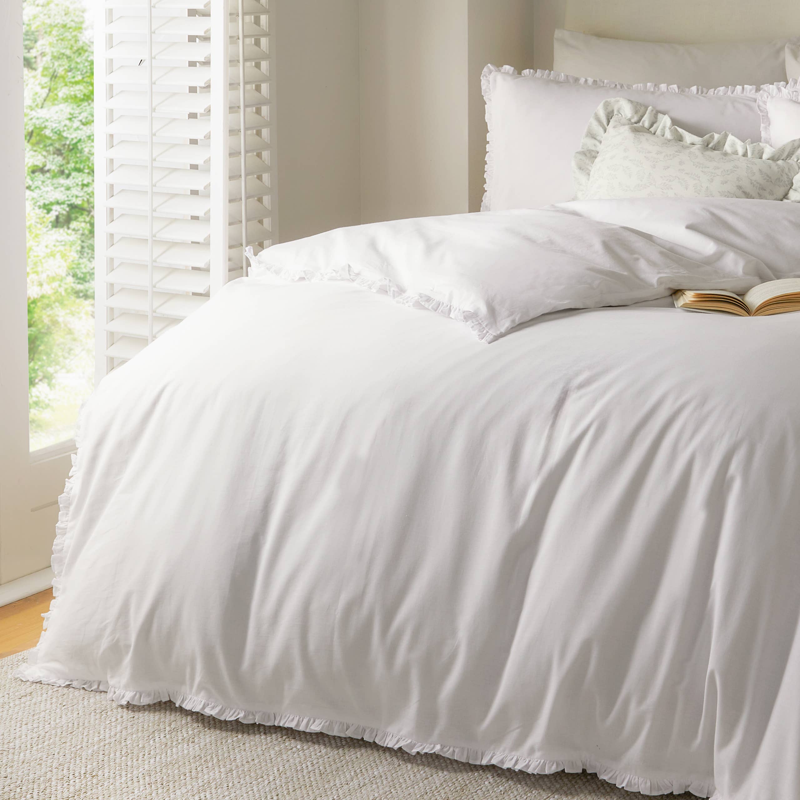 Tilly 100% Cotton Ruffle Duvet Cover Set White for wholesale on Faire2