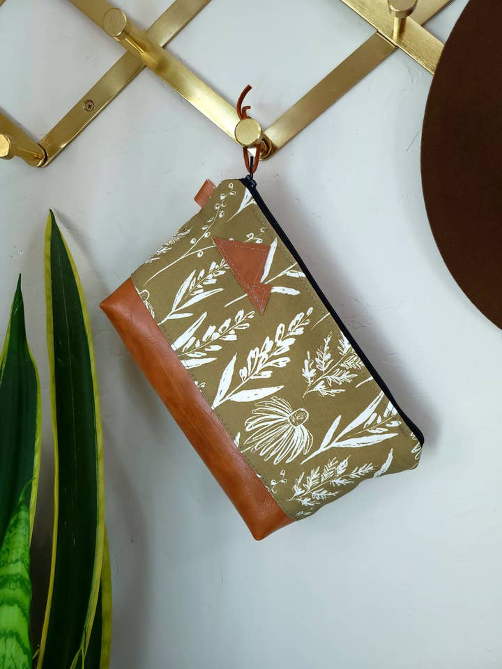 Olive Floral Travel Bag with Flat Bottom & Zipper for wholesale by 2nd Story Studio