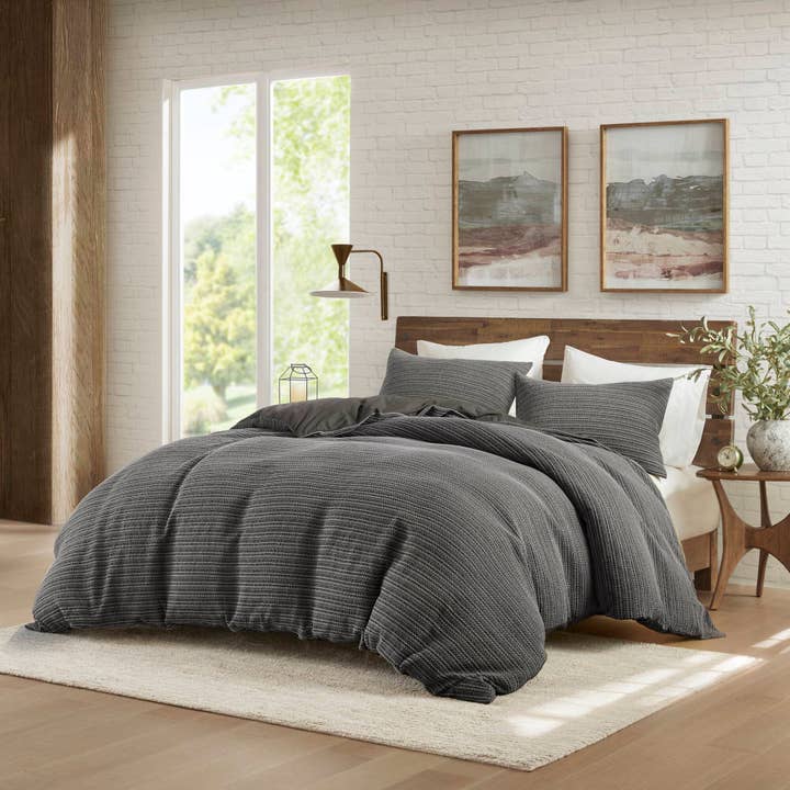 Stone-Washed Cotton Waffle Texture Duvet Cover, Charcoal for wholesale by Olliix