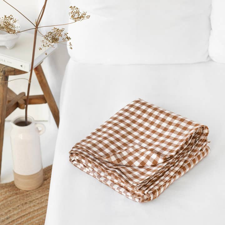 MagicLinen (We handle U.S. import procedures for you) - Wholesale Flat Sheet - Cinnamon gingham linen flat sheet0