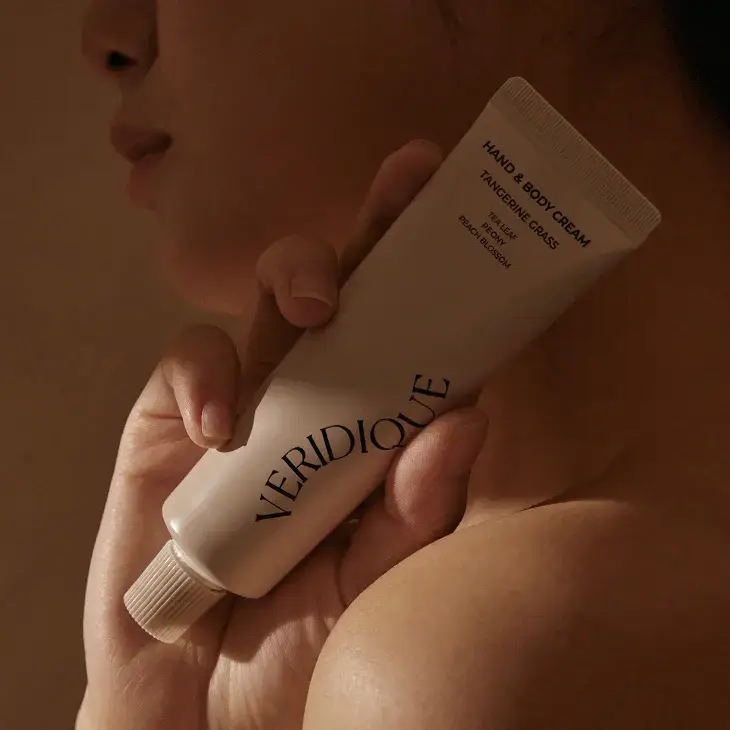 CELEMENT /IN YOUR GLOW - Wholesale Hand cream/lotion - K Beauty Perfumed Vegan Moisturizing Hand Body Cream 2 in 14