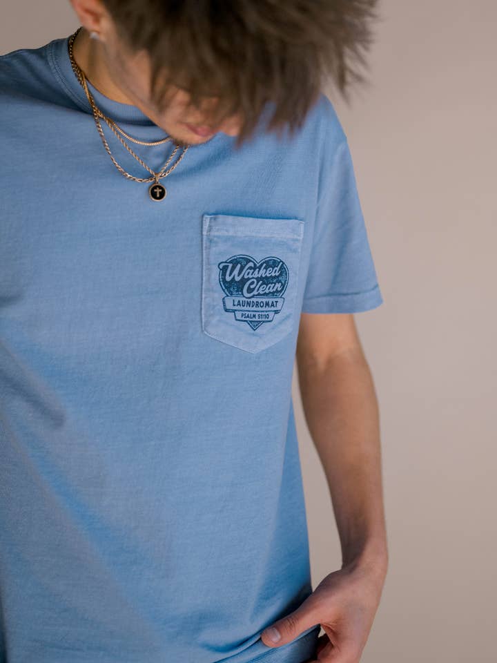 Camiseta Lavada Limpia para Hombre | Camiseta Cristiana para venta al por mayor de Dear Heart